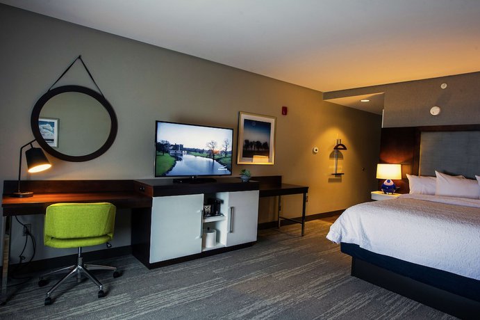 Imagen de la habitación del Hotel Hampton Inn and Suites Foxborough/Mansfield. Foto 18