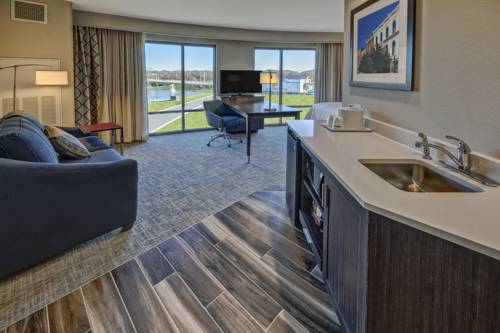 Imagen de la habitación del Hotel Hampton Inn and Suites Franklin Berry Farms. Foto 3