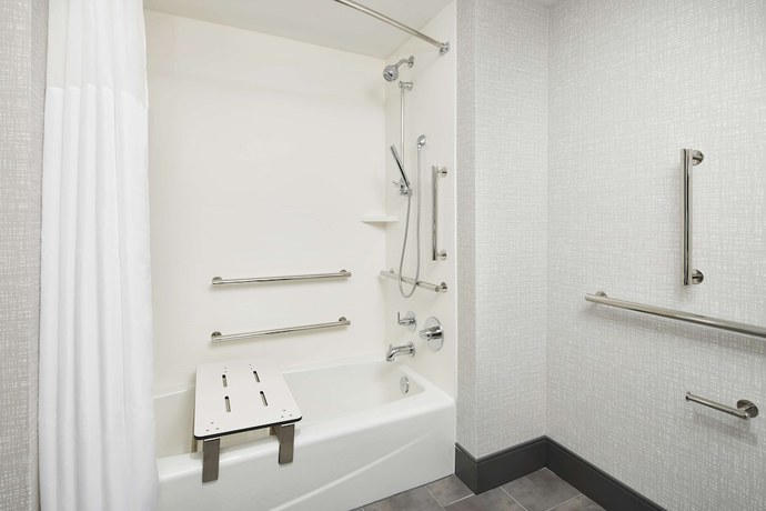Imagen de la habitación del Hotel Hampton Inn and Suites Franklin Indianapolis. Foto 15