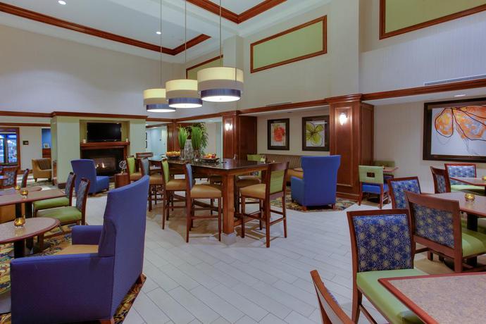 Imagen general del Hotel Hampton Inn and Suites Fredericksburg South. Foto 10