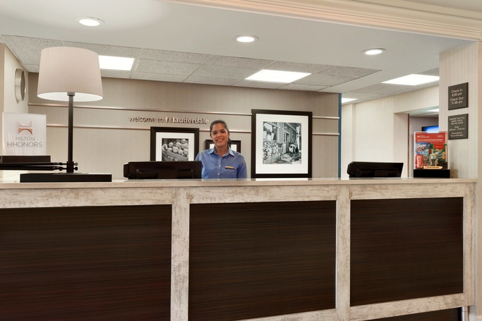 Imagen de los interiores del Hotel Hampton Inn and Suites Ft. Lauderdale Arpt/south Cruise Port. Foto 12