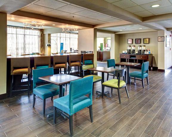 Imagen general del Hotel Hampton Inn and Suites Fultondale Birmingham I 65, Al. Foto 8