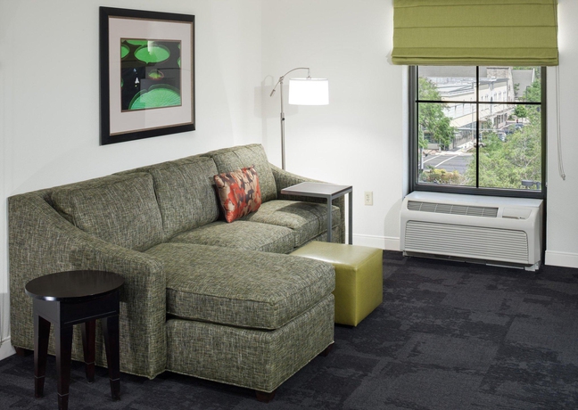 Imagen general del Hotel Hampton Inn and Suites Gainesville-downtown. Foto 8