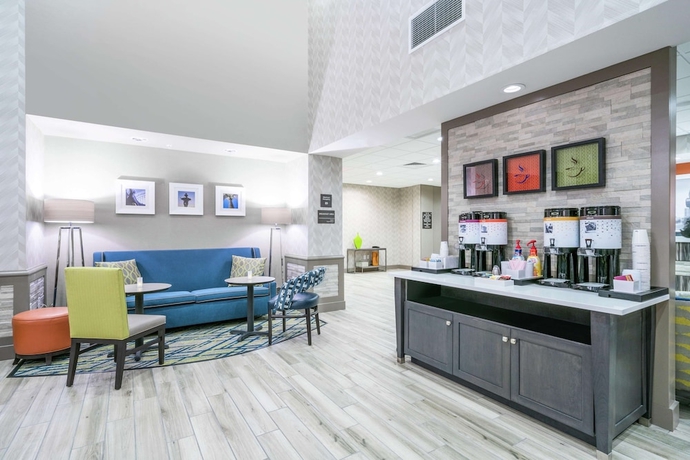 Imagen de los interiores del Hotel Hampton Inn and Suites Glenarden/washington Dc. Foto 17