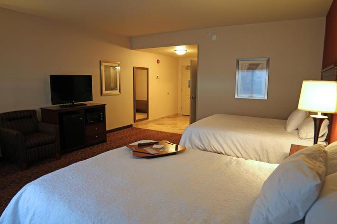 Imagen general del Hotel Hampton Inn and Suites Grand Forks. Foto 2
