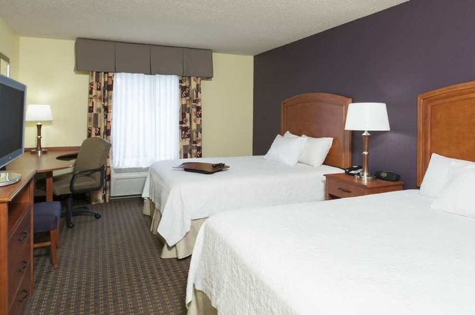 Imagen general del Hotel Hampton Inn and Suites Grand Rapids-airport 28th St. Foto 2
