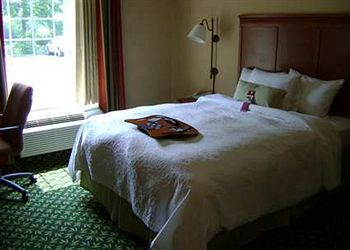 Imagen general del Hotel Hampton Inn and Suites Greenfield. Foto 7