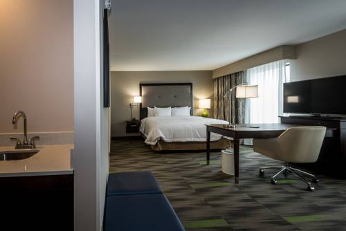 Imagen de la habitación del Hotel Hampton Inn and Suites Hammond. Foto 6