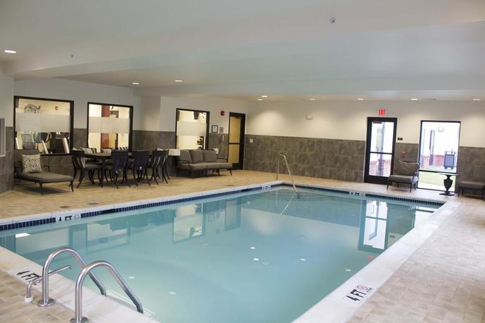 Imagen general del Hotel Hampton Inn and Suites Harrisburg/north. Foto 4