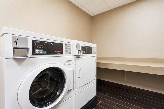 Imagen de los interiores del Hotel Hampton Inn and Suites Hershey Near The Park. Foto 11