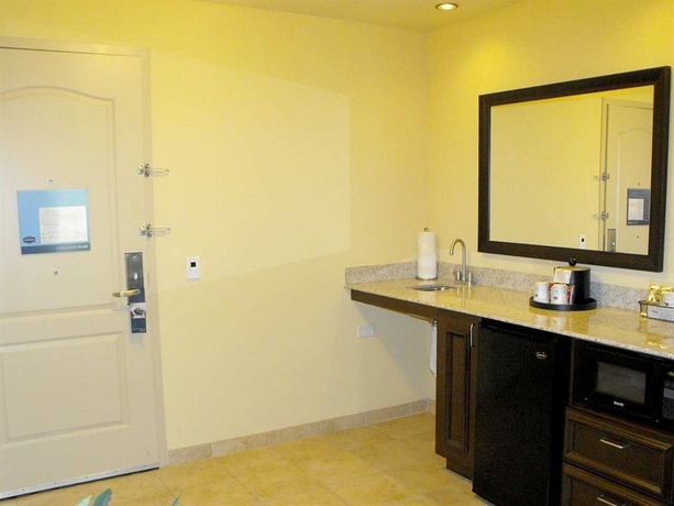 Imagen de la habitación del Hotel Hampton Inn and Suites Homestead Miami South. Foto 5