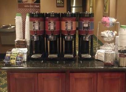Imagen general del Hotel Hampton Inn and Suites Hopkinsville. Foto 7