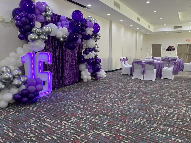 Imagen de los interiores del Hotel Hampton Inn and Suites Houston East Beltway 8. Foto 13