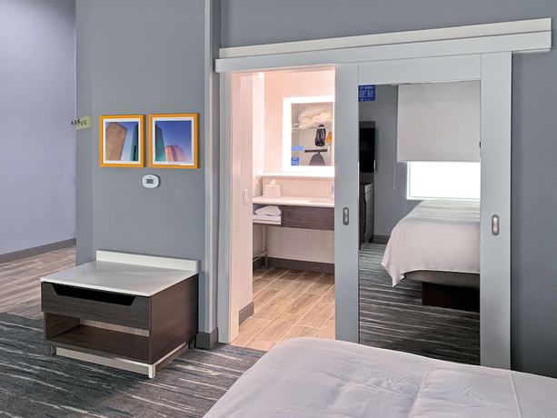 Imagen de la habitación del Hotel Hampton Inn and Suites Houston East Beltway 8. Foto 9