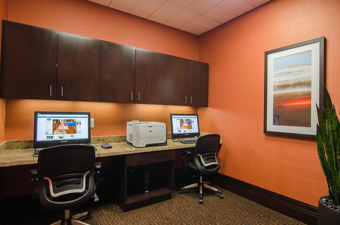 Imagen de los interiores del Hotel Hampton Inn and Suites Houston North Iah. Foto 14