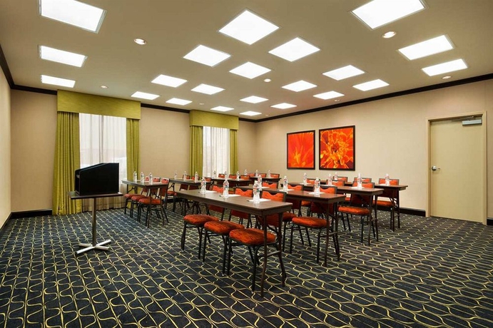Imagen de los interiores del Hotel Hampton Inn and Suites Houston/league City. Foto 11