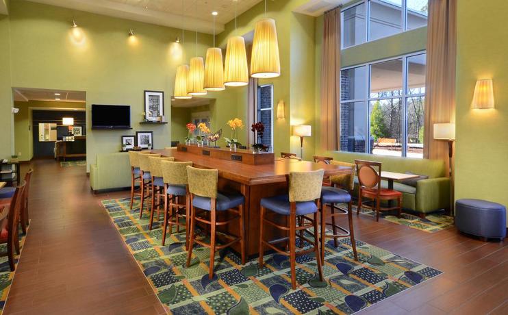 Imagen general del Hotel Hampton Inn and Suites Huntersville. Foto 11