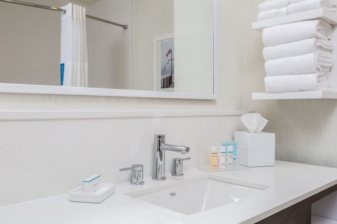 Imagen de la habitación del Hotel Hampton Inn and Suites Imperial Beach San Diego. Foto 4