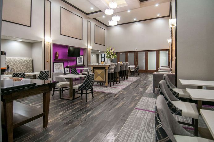 Imagen de los interiores del Hotel Hampton Inn and Suites Jackson-Ridgeland. Foto 13
