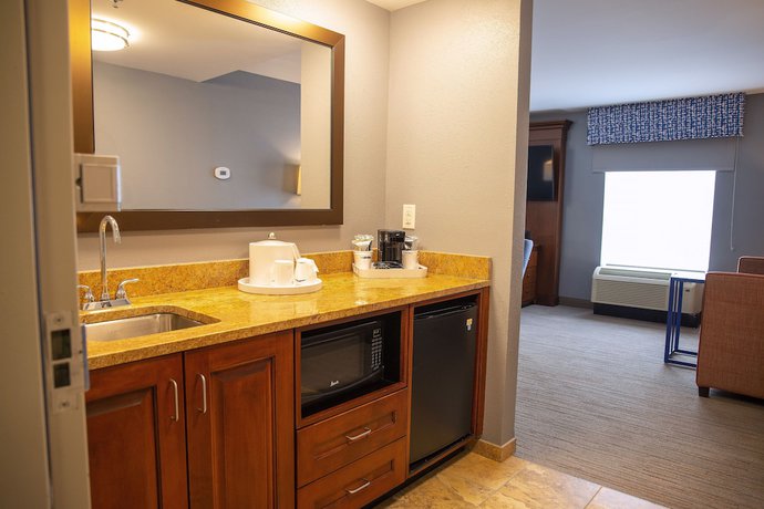 Imagen de la habitación del Hotel Hampton Inn and Suites Jacksonville. Foto 8