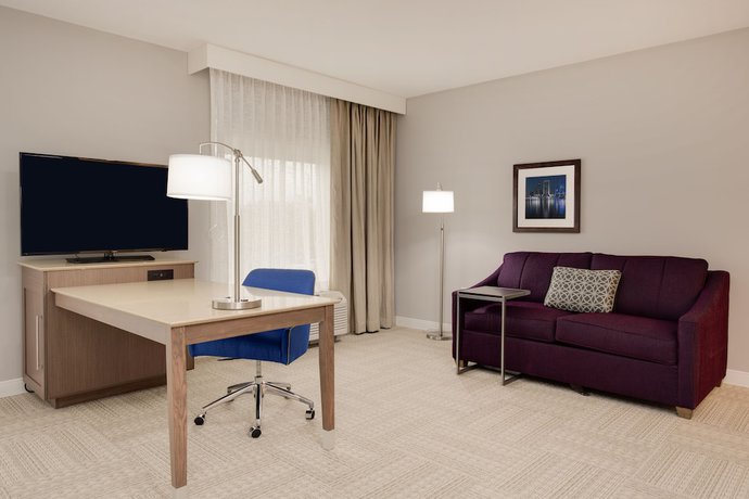 Imagen de la habitación del Hotel Hampton Inn and Suites Jacksonville / Orange Park. Foto 2