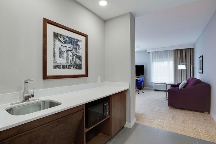 Imagen de la habitación del Hotel Hampton Inn and Suites Jacksonville / Orange Park. Foto 9