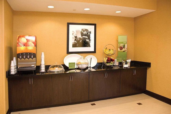 Imagen del bar/restaurante del Hotel Hampton Inn and Suites Jacksonville South - Bartram Park. Foto 3