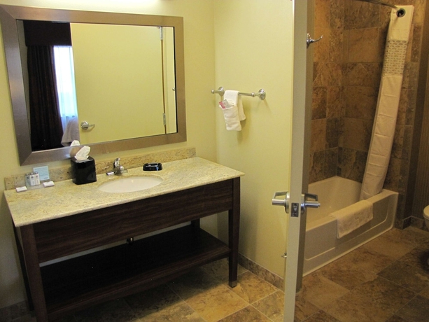 Imagen de la habitación del Hotel Hampton Inn and Suites Jamestown, Nd. Foto 6