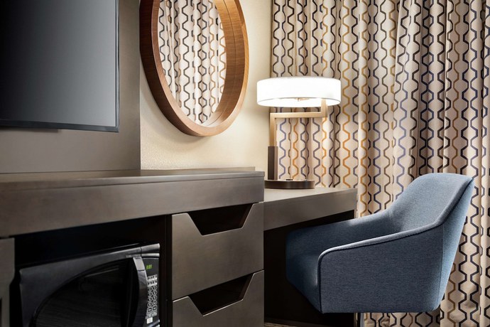 Imagen de la habitación del Hotel Hampton Inn and Suites Kansas City Downtown Crossroads. Foto 10
