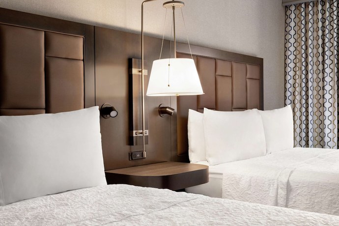 Imagen de la habitación del Hotel Hampton Inn and Suites Kansas City Downtown Crossroads. Foto 13