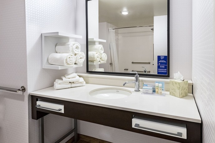 Imagen de la habitación del Hotel Hampton Inn and Suites Keller Town Center. Foto 4