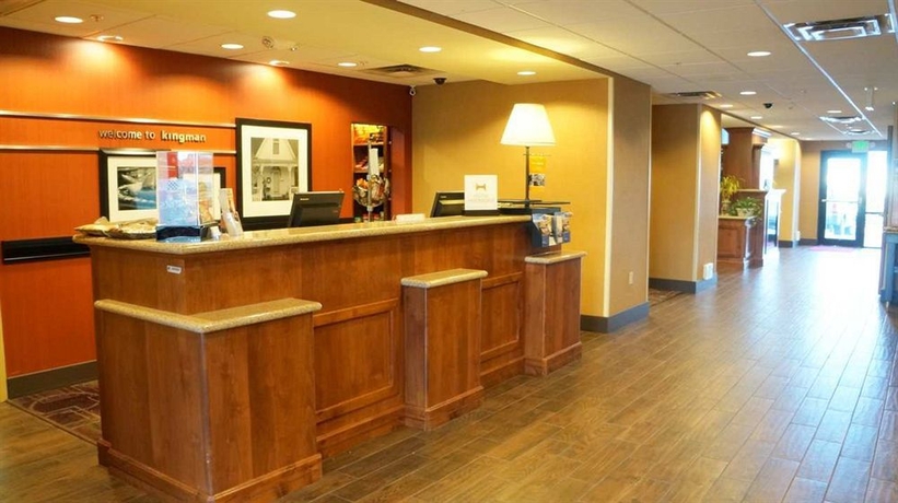 Imagen de los interiores del Hotel Hampton Inn and Suites Kingman. Foto 10