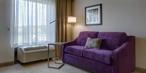 Imagen de la habitación del Hotel Hampton Inn and Suites Knoxville Papermill Drive. Foto 3