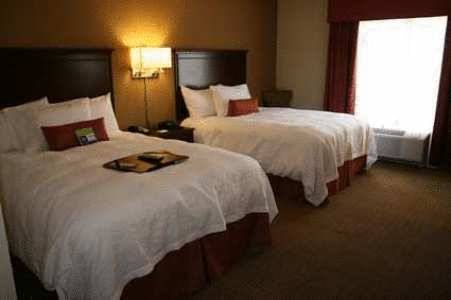 Imagen de la habitación del Hotel Hampton Inn and Suites Lanett-west Point. Foto 1