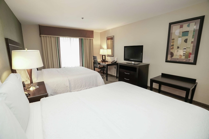 Imagen de la habitación del Hotel Hampton Inn and Suites Las Vegas Airport. Foto 2