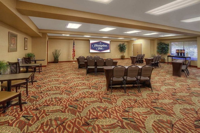 Imagen de los interiores del Hotel Hampton Inn and Suites Las Vegas-henderson. Foto 10