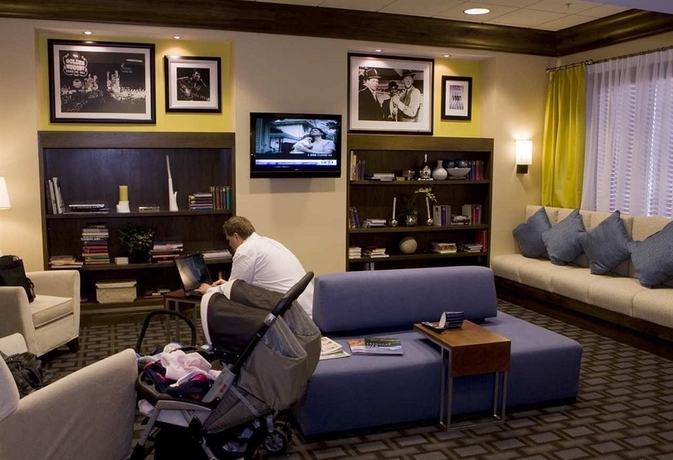 Imagen de los interiores del Hotel Hampton Inn and Suites Las Vegas-red Rock/summerlin. Foto 10