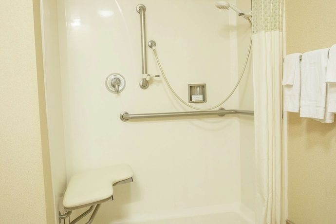 Imagen de la habitación del Hotel Hampton Inn and Suites Lathrop. Foto 3
