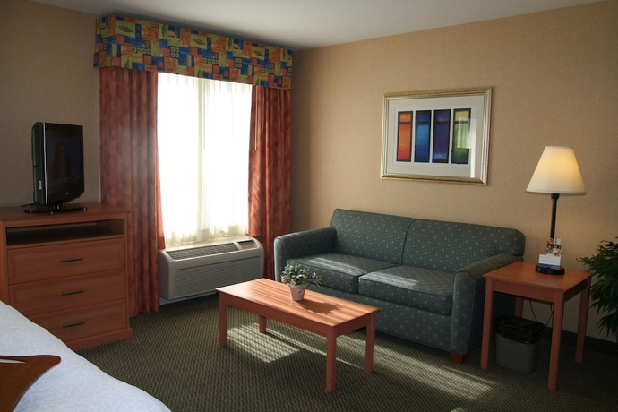 Imagen de la habitación del Hotel Hampton Inn and Suites Lathrop. Foto 12