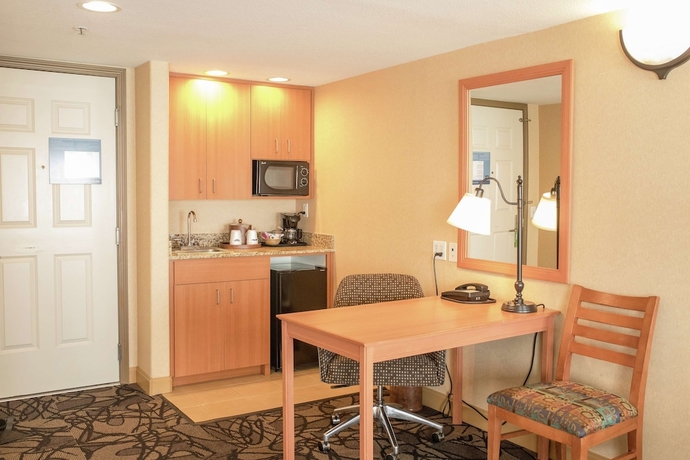 Imagen de la habitación del Hotel Hampton Inn and Suites Lathrop. Foto 14