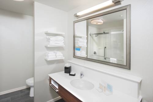 Imagen de la habitación del Hotel Hampton Inn and Suites Lax El Segundo. Foto 6