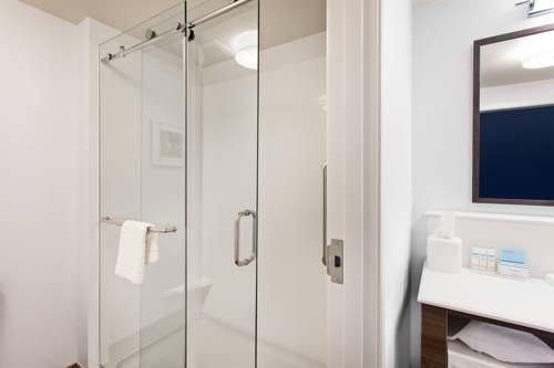 Imagen de la habitación del Hotel Hampton Inn and Suites Leavenworth. Foto 5
