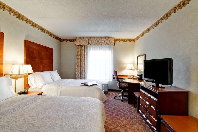 Imagen de la habitación del Hotel Hampton Inn and Suites Leesburg. Foto 8