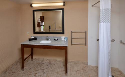 Imagen de la habitación del Hotel Hampton Inn and Suites Lynchburg. Foto 4