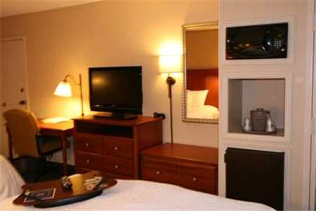 Imagen de la habitación del Hotel Hampton Inn and Suites Macon I-475. Foto 5