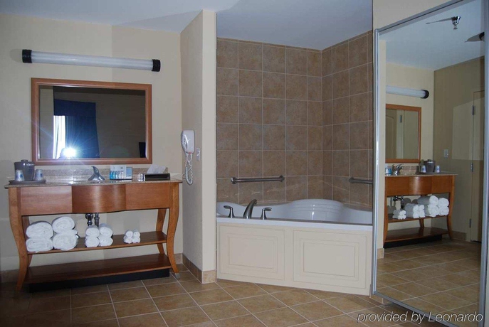 Imagen general del Hotel Hampton Inn and Suites Madera. Foto 12