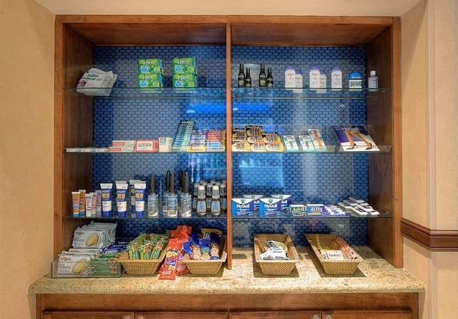 Imagen del bar/restaurante del Hotel Hampton Inn and Suites Mcallen. Foto 6