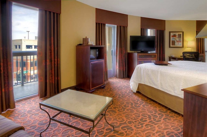Imagen de la habitación del Hotel Hampton Inn and Suites Memphis-beale Street. Foto 3