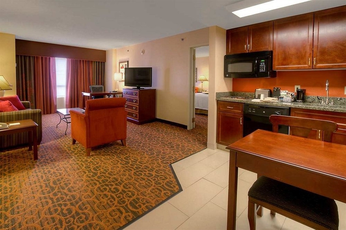 Imagen de los interiores del Hotel Hampton Inn and Suites Memphis-beale Street. Foto 15