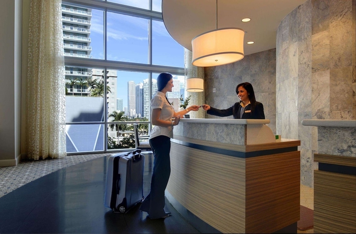 Imagen de los interiores del Hotel Hampton Inn and Suites Miami/brickell-downtown. Foto 14